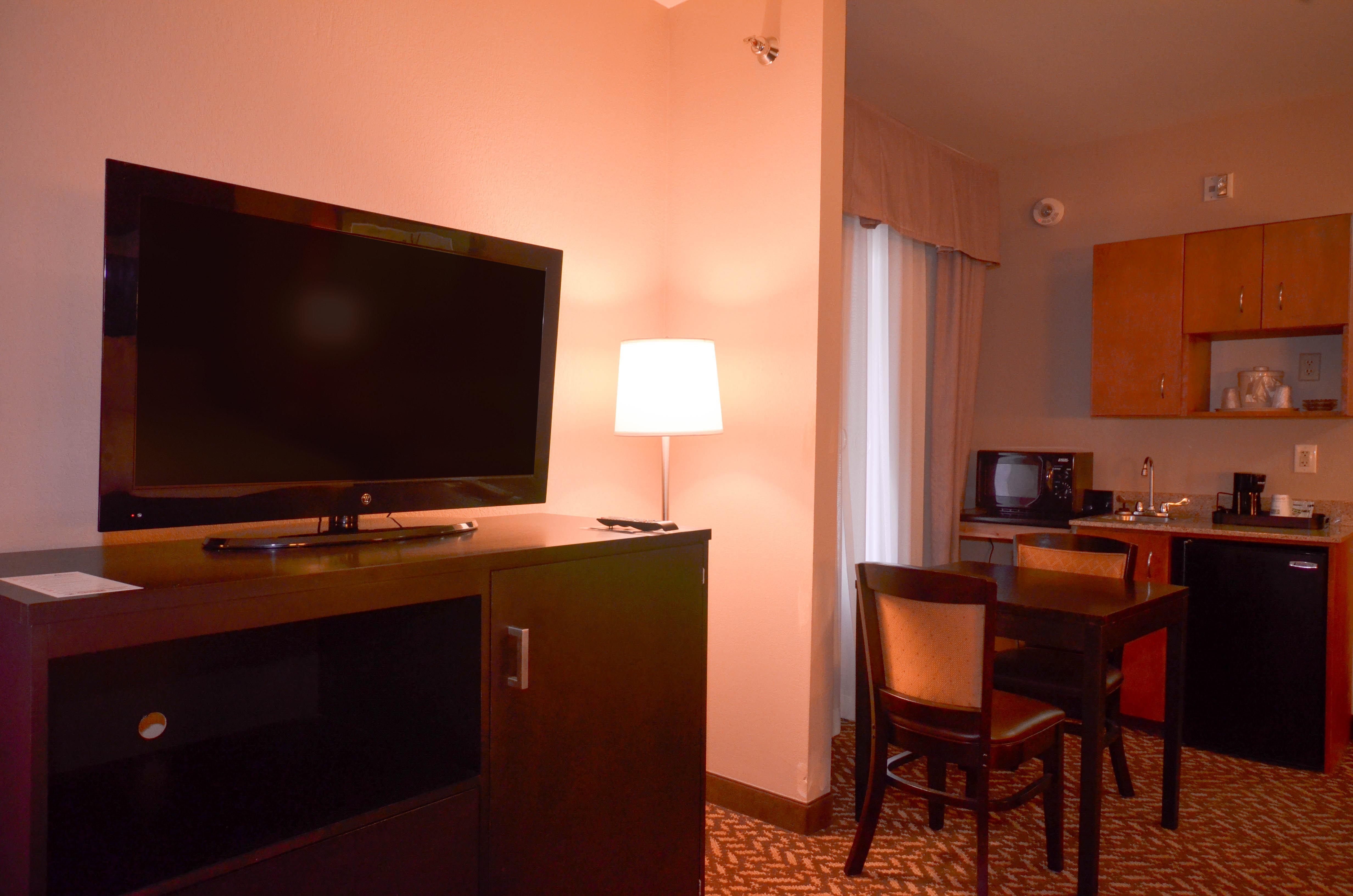 Holiday Inn Express & Suites Pine Bluff/Pines Mall By Ihg Экстерьер фото