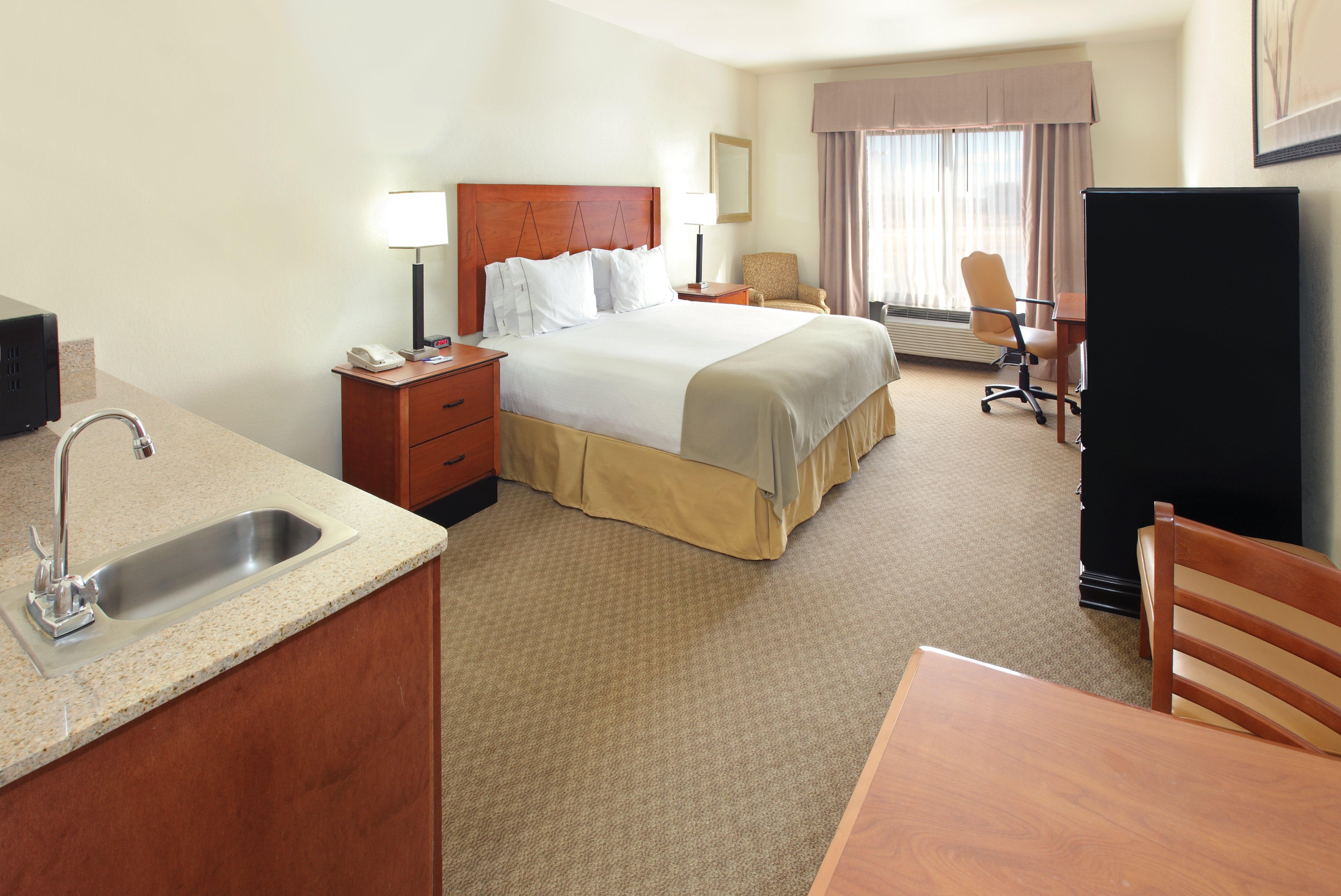 Holiday Inn Express & Suites Pine Bluff/Pines Mall By Ihg Экстерьер фото